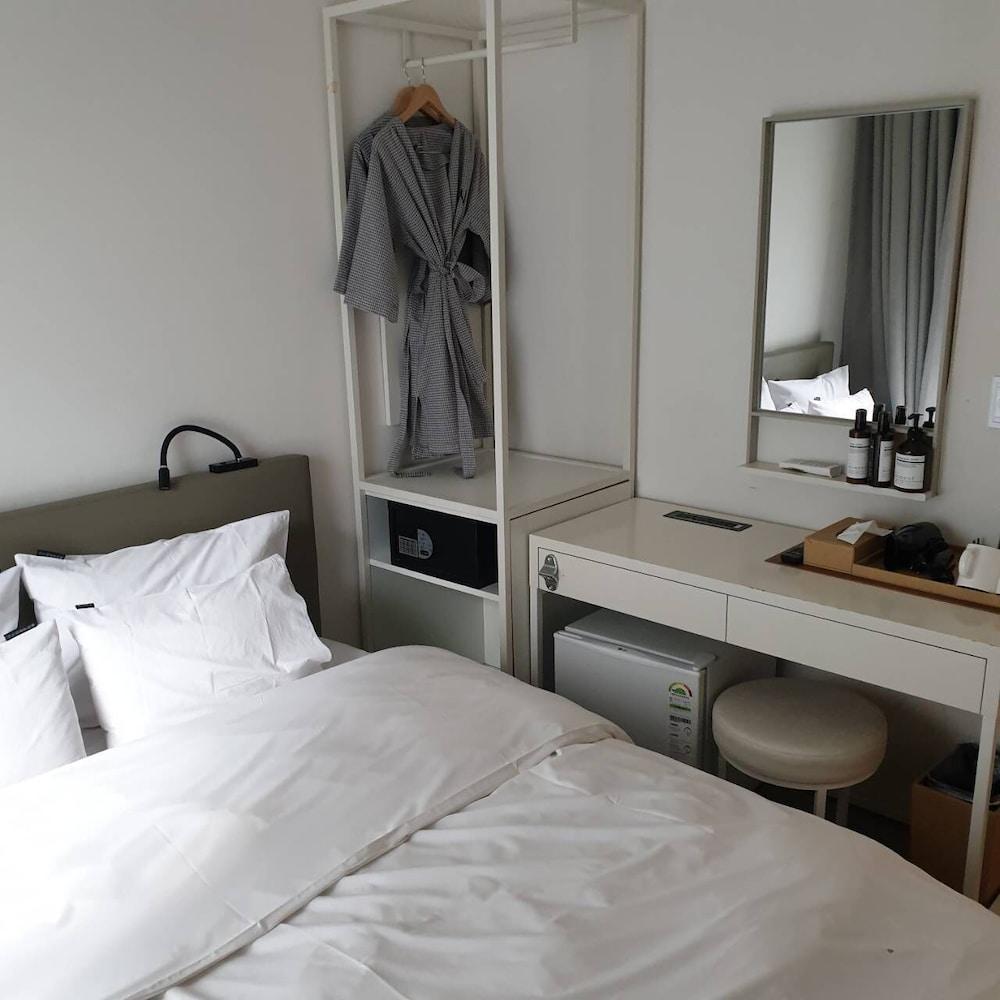 H Avenue Idae Shinchon Hotel Seul